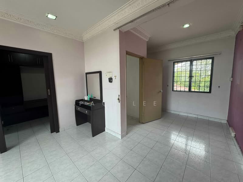 2.5-storey Terraced House for Sale in Mutiara Puchong (Puchong) - Paul Lee - Bedroom - PropertyGuru.com.my