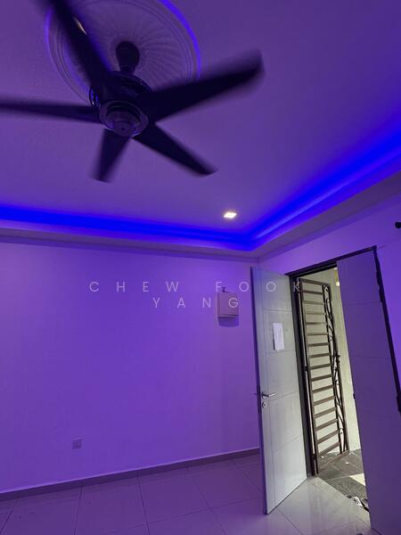 Untuk Dijual - SENAWANG NUSA INTAN LEKAS AMPANGAN PAROI