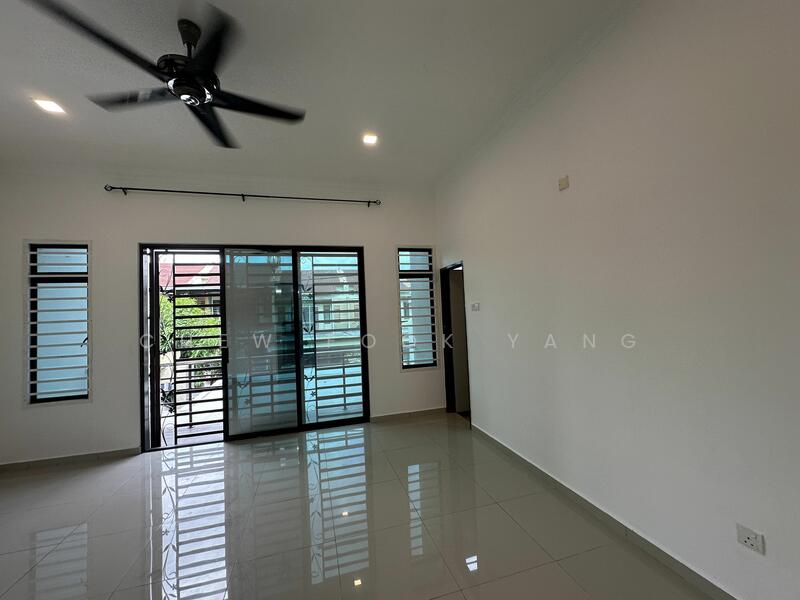 Untuk Dijual - SENAWANG NUSA INTAN LEKAS AMPANGAN PAROI