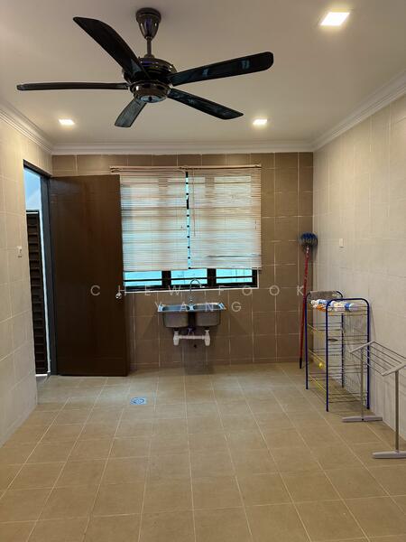 Untuk Dijual - SENAWANG NUSA INTAN LEKAS AMPANGAN PAROI