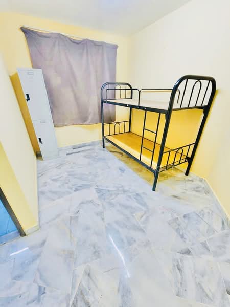 Pangsapuri untuk Disewa di Ilham Apartment - Erin Yusof - Bedroom - PropertyGuru.com.my