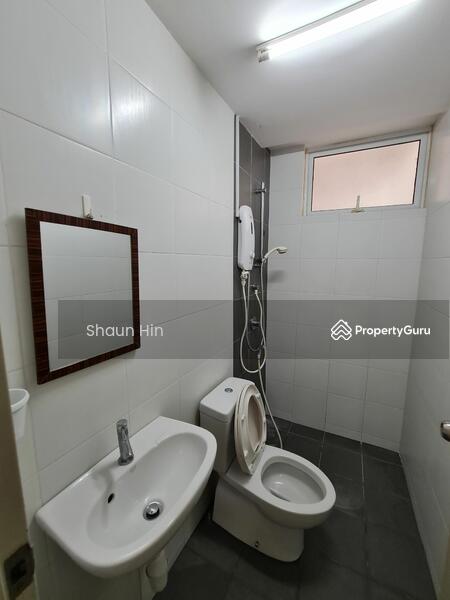 For Rent - Pacific Place