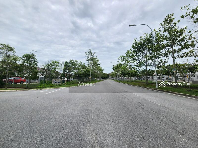 End Lot Double Storey Terrace Serene Heights Acacia Semenyih untuk