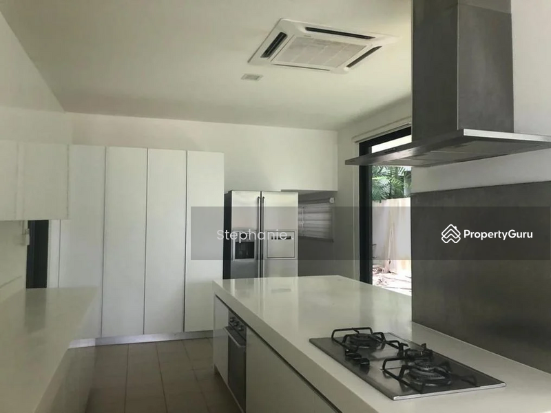 For Sale - Private Pool 20Trees West 3 stry Bungalow Taman Melawati Selangor