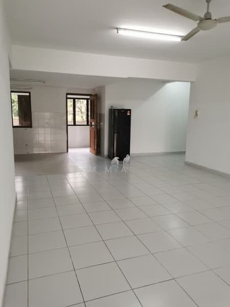 Condominium for Rent at Cyber Heights Villa - Emma . - Kitchen - PropertyGuru.com.my