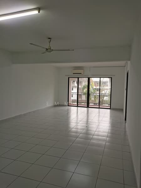 Condominium for Rent at Cyber Heights Villa - Emma . - Living Room - PropertyGuru.com.my