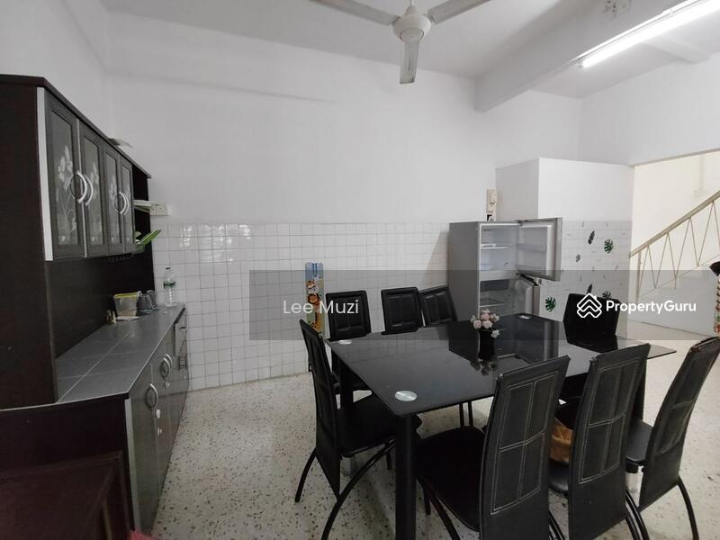 Canning Garden Ipoh double storey house with furnished new painted for