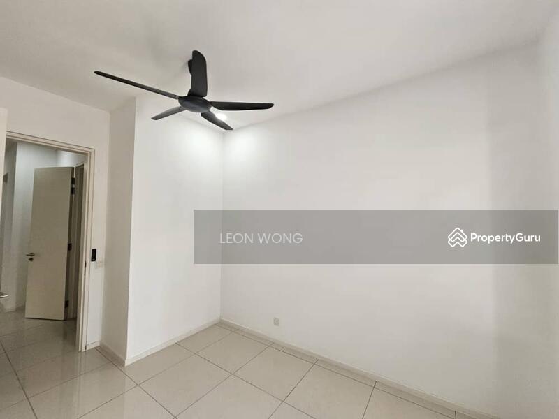 Rumah Teres untuk Dijual di Tamansari (Rawang) - LEON WONG - PropertyGuru.com.my
