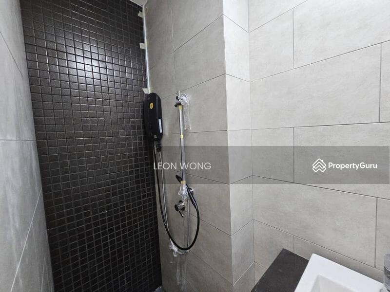 Rumah Teres untuk Dijual di Tamansari (Rawang) - LEON WONG - PropertyGuru.com.my