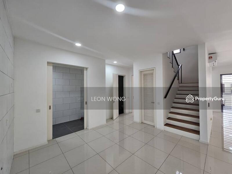 Rumah Teres untuk Dijual di Tamansari (Rawang) - LEON WONG - PropertyGuru.com.my
