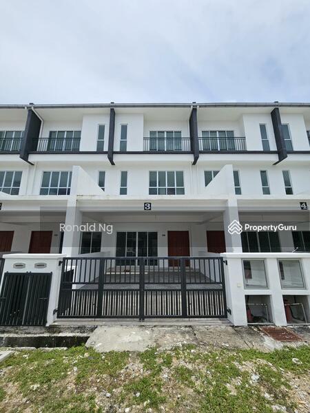 Untuk Dijual - 3 Storey Terrace Balik Pulau