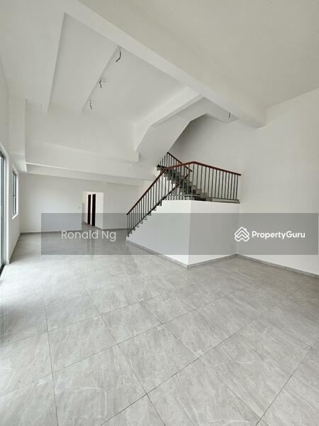 Untuk Dijual - 3 Storey Terrace Balik Pulau