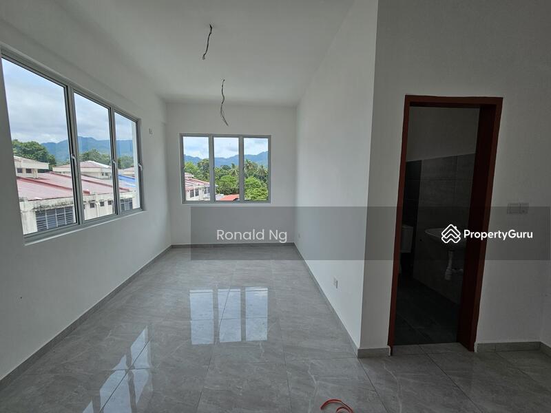 Untuk Dijual - 3 Storey Terrace Balik Pulau