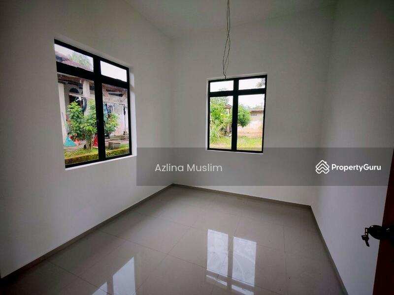 Untuk Dijual - Simpang Renggam