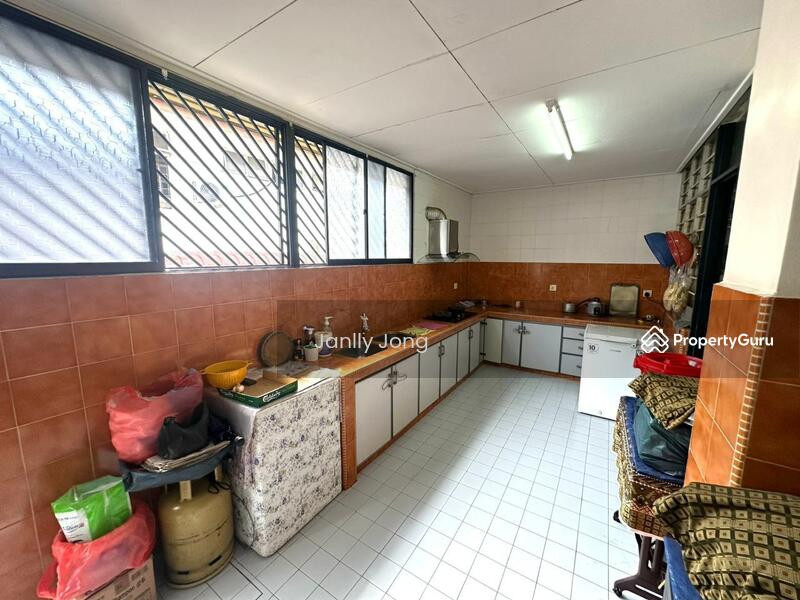 Perling Perlings Perl, Jalan Undan, Perling, Johor, 4 Bedrooms, 1650