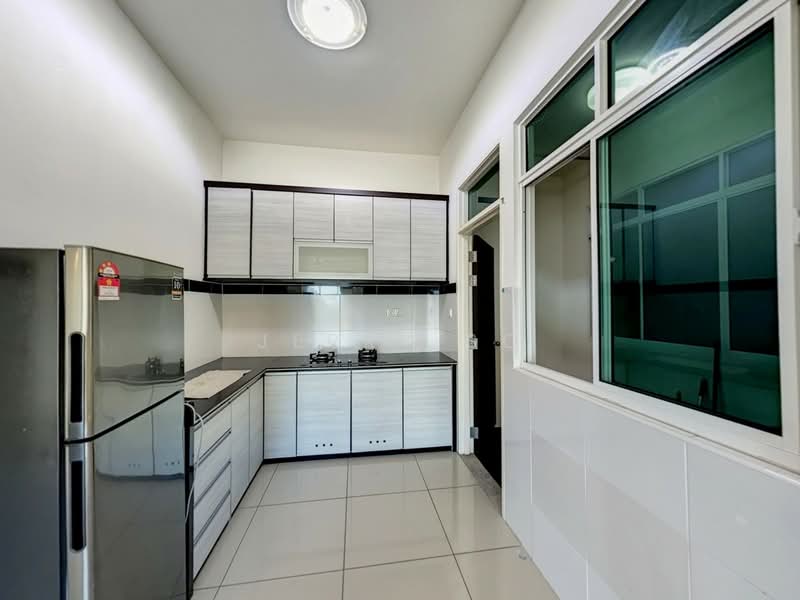 Condominium for Sale at Reflections Condominium - Jerry So - Kitchen - PropertyGuru.com.my
