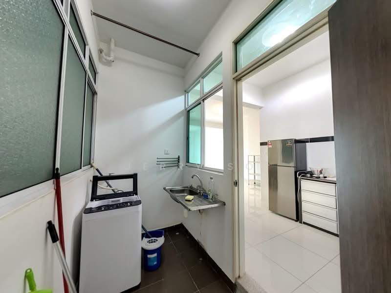 Condominium for Sale at Reflections Condominium - Jerry So - Kitchen - PropertyGuru.com.my