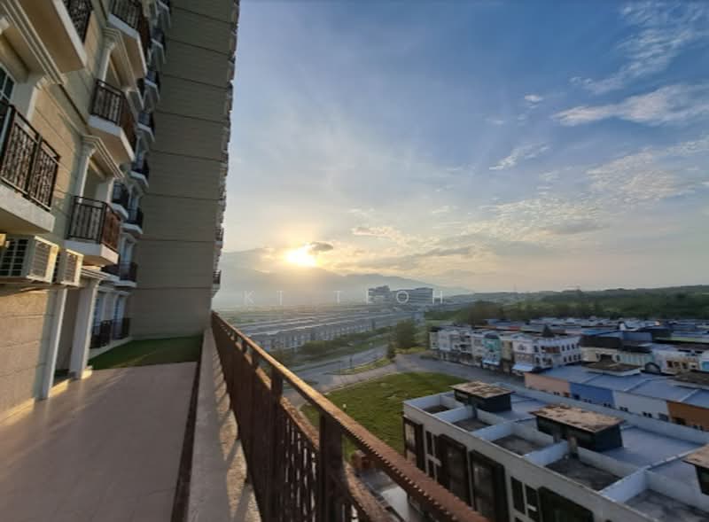 Servis Apartment untuk Dijual di Champs Elysees - KT Teoh - Balcony - PropertyGuru.com.my