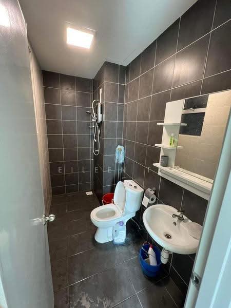 Service Residence for Rent at The Zizz @ Damansara North - Eileen Tu - Bathroom - PropertyGuru.com.my