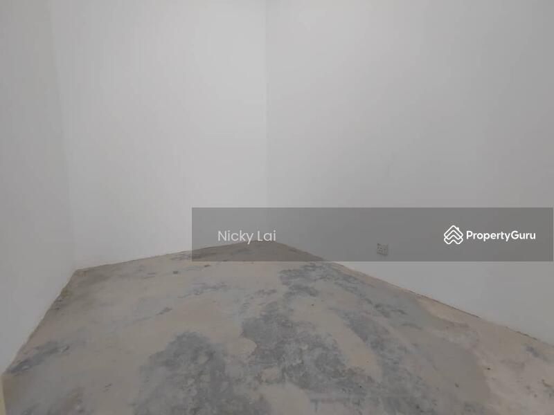 For Sale - Batang Berjuntai [ Cornert Lot ]