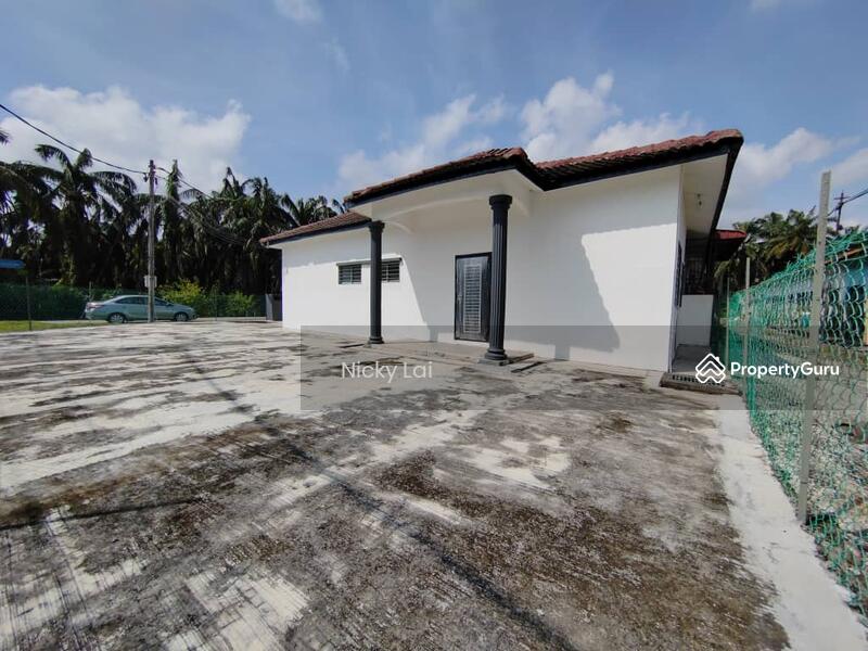 For Sale - Batang Berjuntai [ Cornert Lot ]