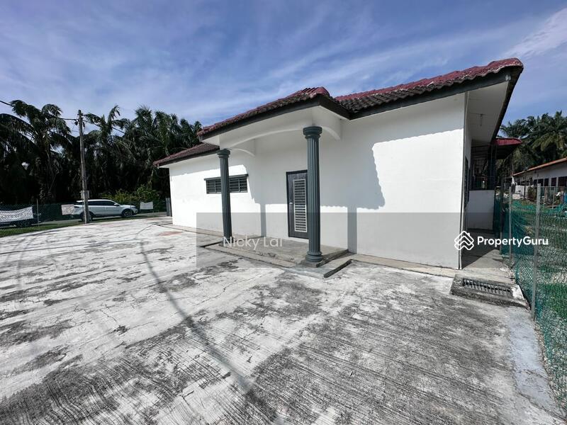 For Sale - Batang Berjuntai [ Cornert Lot ]