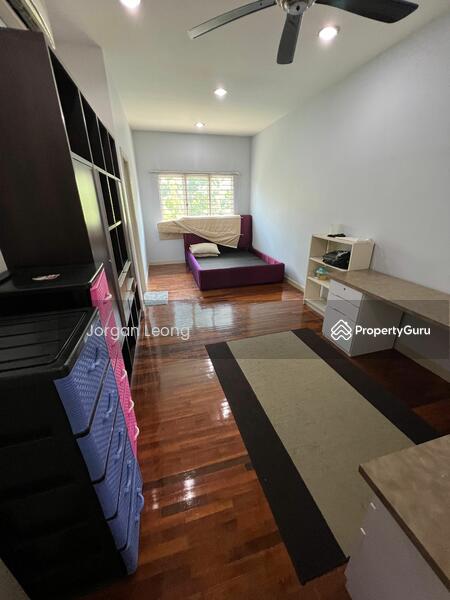 Untuk Dijual - Townhouse at Petaling Jaya