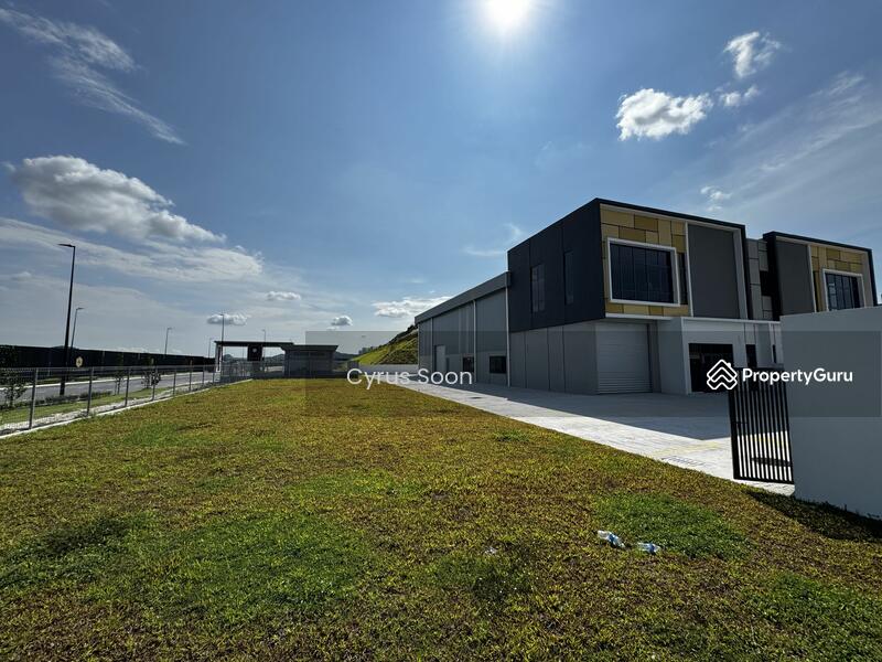 For Rent - 70x200 Brand New Semi-D For Rent eco business park Puncak Alam