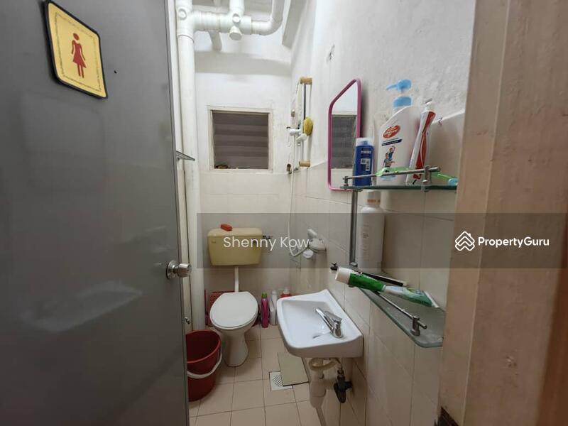 Untuk Disewa - Suria Apartment