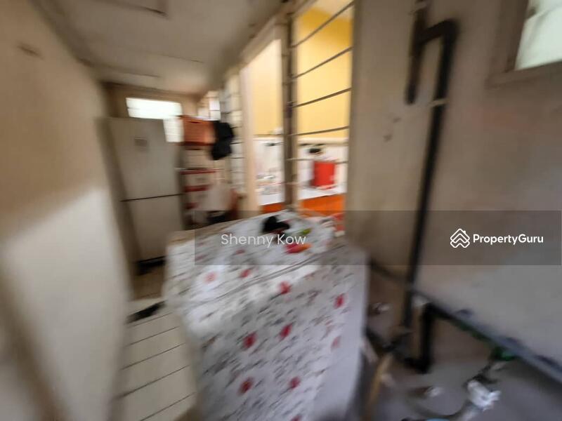 Untuk Disewa - Suria Apartment