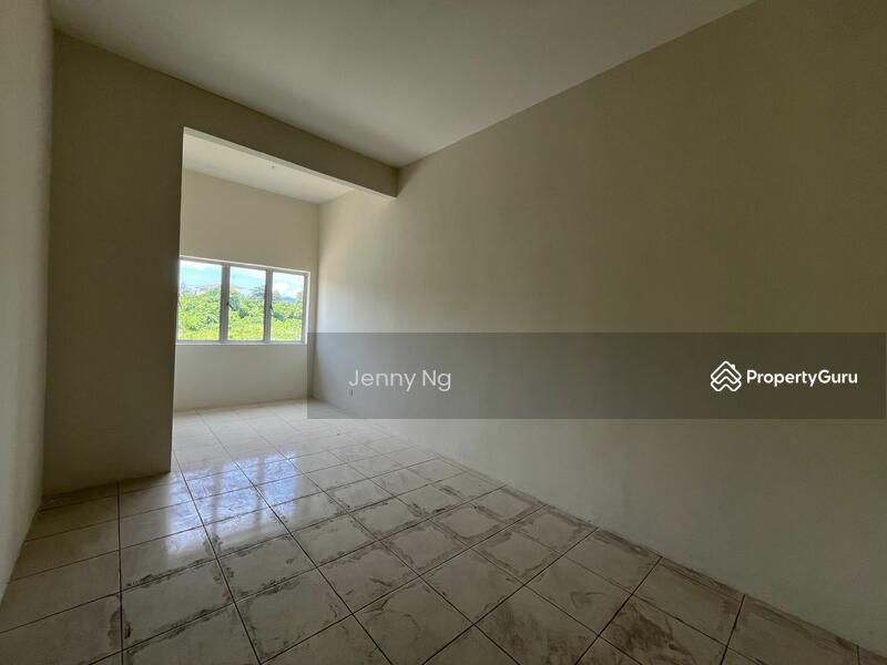 Untuk Dijual - Completed New house at Medan Lpg Cyber Ipoh