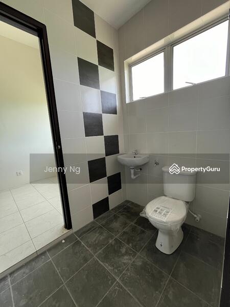 Untuk Dijual - Completed New house at Medan Lpg Cyber Ipoh