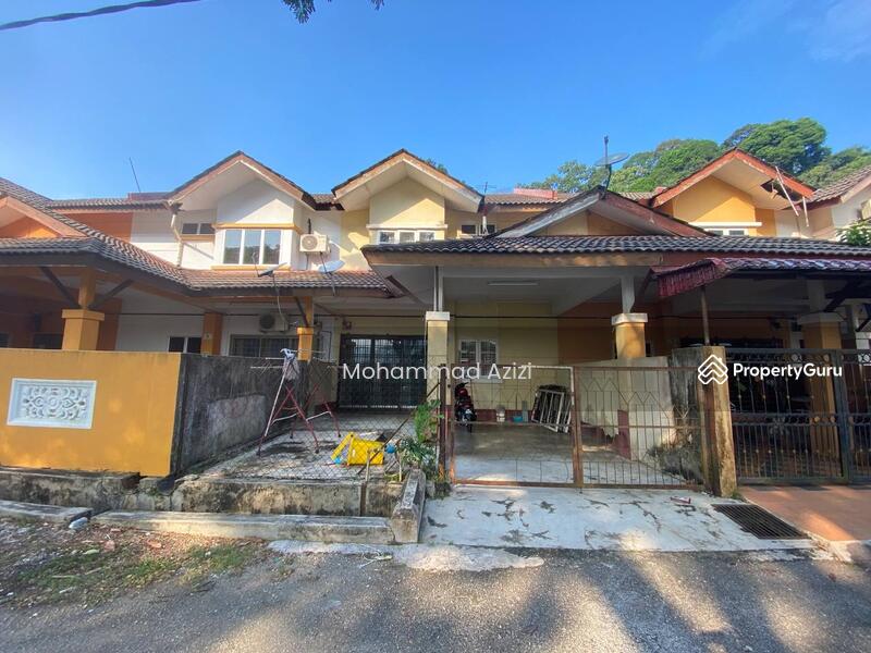 Untuk Dijual - Pusat Perdagangan Semambu