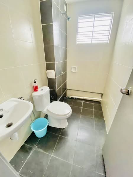 Rumah Bandar untuk Disewa di Kuala Selangor (Selangor) - Erin Yusof - Bathroom - PropertyGuru.com.my
