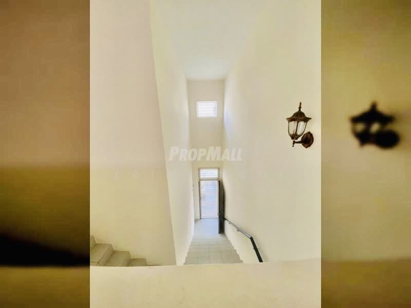 Rumah Bandar untuk Disewa di Kuala Selangor (Selangor) - Erin Yusof - Corridor - PropertyGuru.com.my