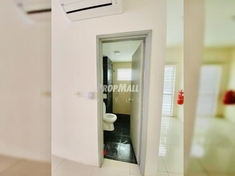 Rumah Bandar untuk Disewa di Kuala Selangor (Selangor) - Erin Yusof - Bathroom - PropertyGuru.com.my