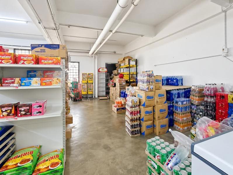 Shop for Sale in Taman Sepakat Indah (Kajang) - SYAFIQ ZIN - Interior - PropertyGuru.com.my