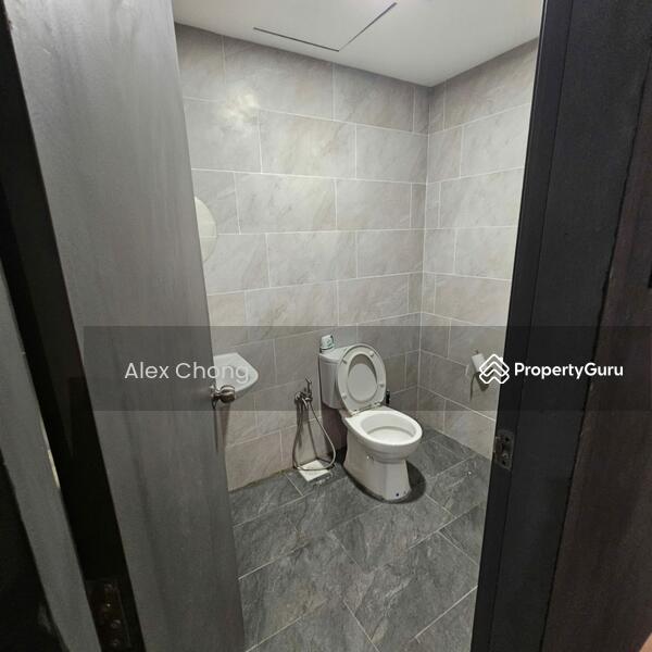 For Rent - Emporis