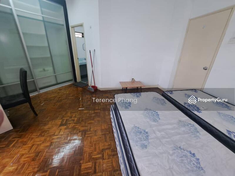 For Rent - Casa Damansara 2