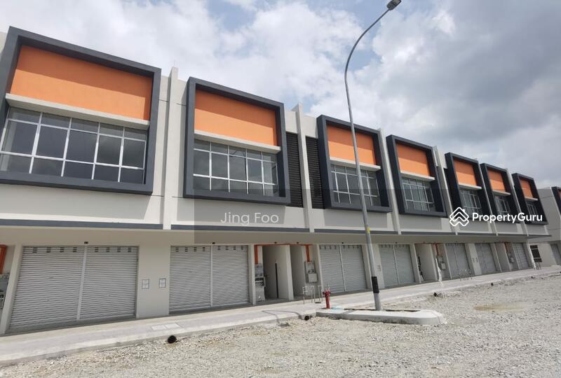 For Rent - Suria Square Alam Suria Bandar Puncak Alam Shoplot For Rent