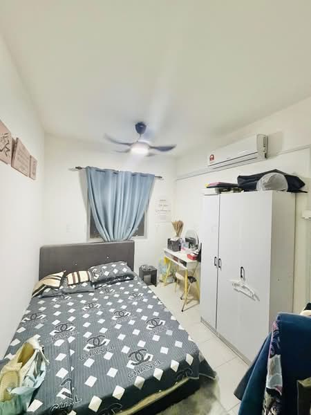 Untuk Disewa - Suria Pantai