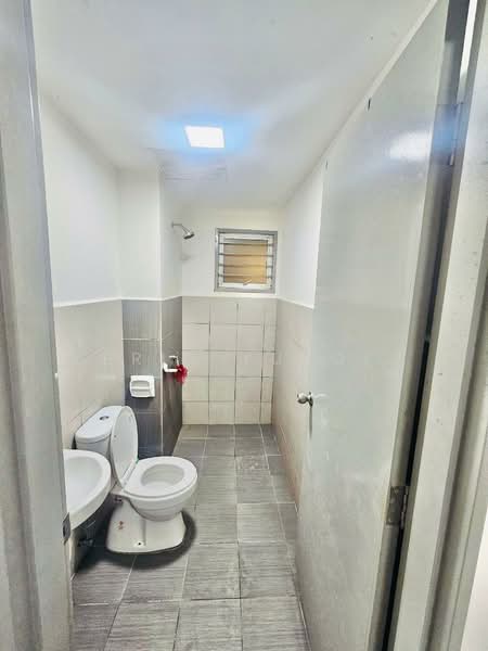 Apartment for Rent at Suria Pantai - Erin Yusof - Bathroom - PropertyGuru.com.my