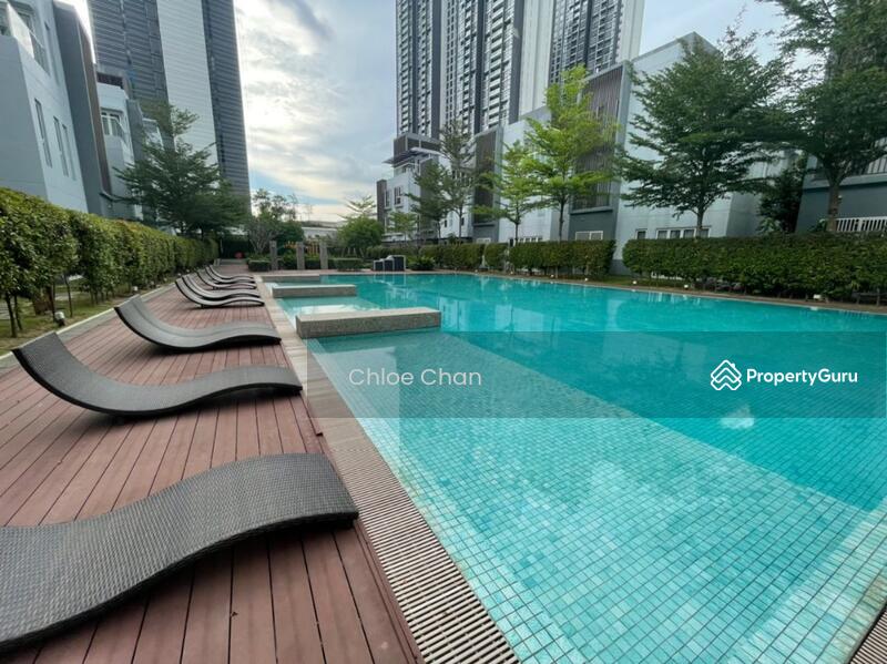 For Sale - Lakefront Villa , Cyberjaya