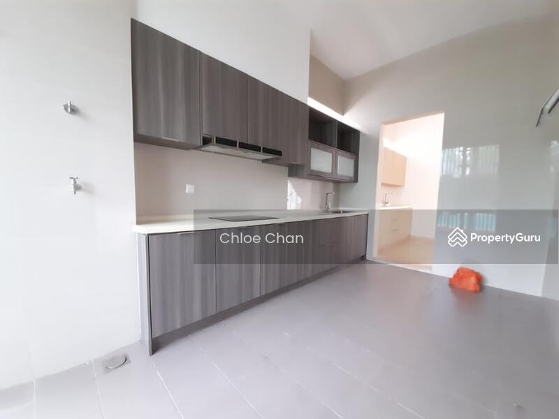 For Sale - Lakefront Villa , Cyberjaya