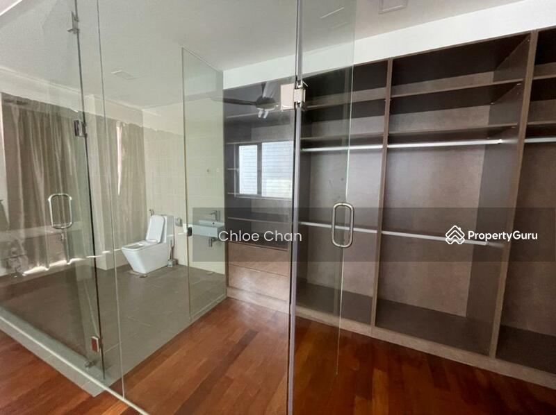 For Sale - Lakefront Villa , Cyberjaya