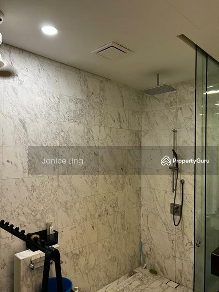 Untuk Disewa - Banyan Tree Signatures