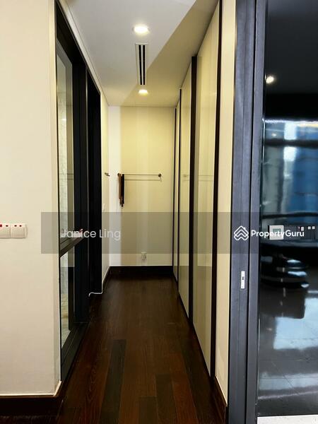 Untuk Disewa - Banyan Tree Signatures