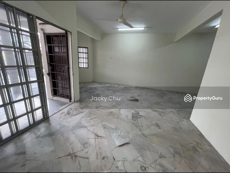 For Sale - Taman Yakin Klang