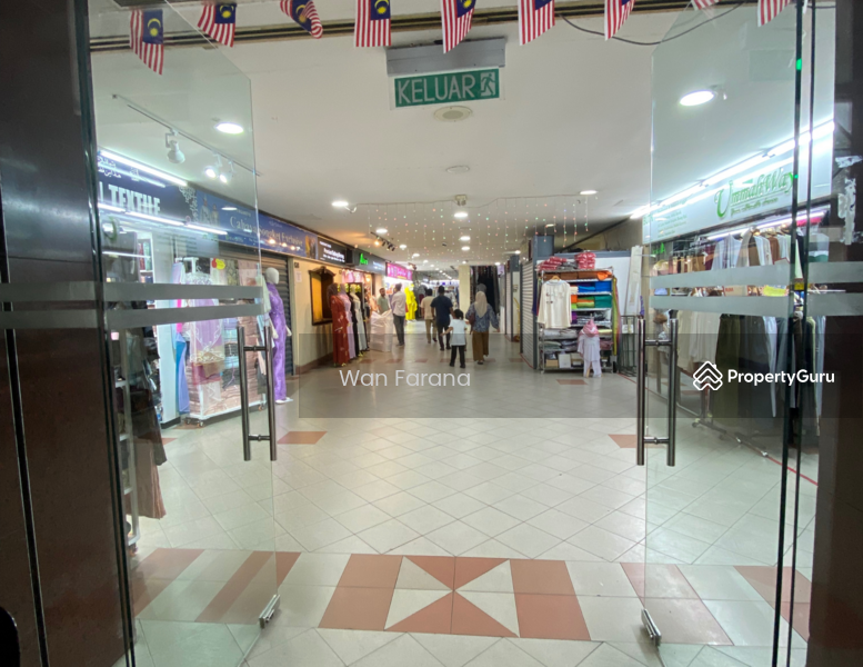 Ground Floor Shoplot with High Traffic at Plaza City One, Jalan Munshi ...