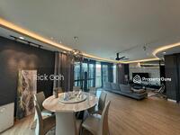 For Sale - Gurney Paragon